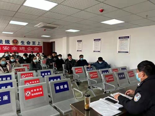 寿县交管大队 交通安全常抓不懈