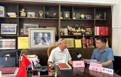 风雨访“香翁”，妙笔著“丹心”——共工新闻社专访“广东省沉香特色小镇”创建人廖寿伦
